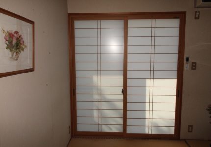 和紙調ガラスの内窓で明るく暖かな部屋へ🌞
