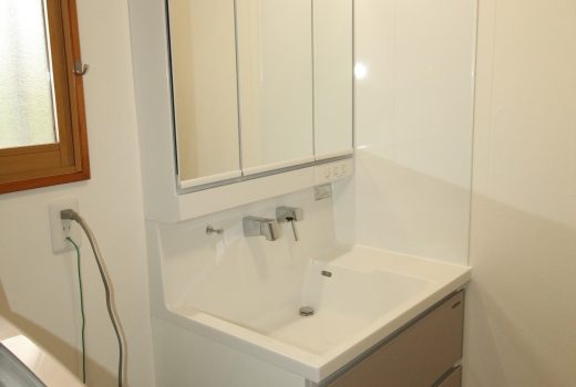 洗面所リフォームでスッキリ快適空間へ♪