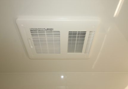 【浴室暖房乾燥機】