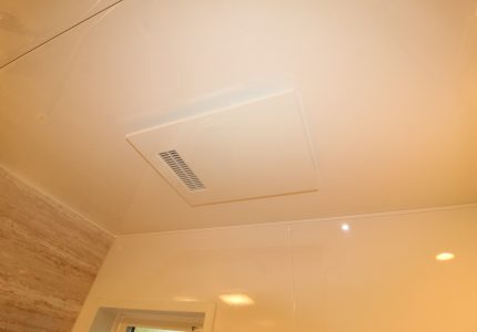 【浴室乾燥機】