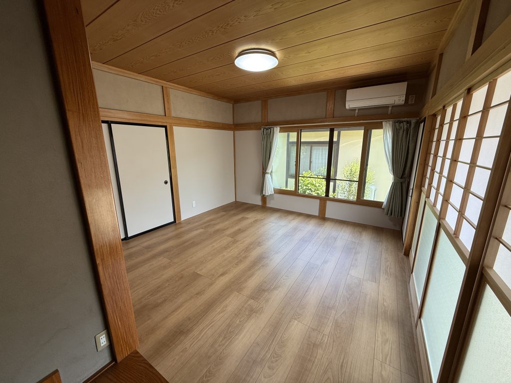 暮らしが変わる❕和室から洋室へのリフォーム😁