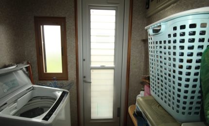 真空トリプルガラス