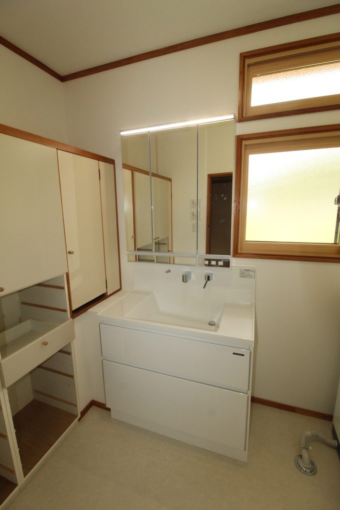 『ファミーユ』で快適な洗面空間に✨