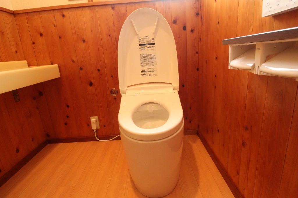 清潔で温もりのあるトイレ空間に🚽
