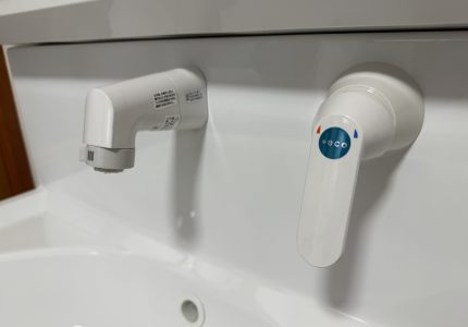 【シングルレバー式シャワー水栓】