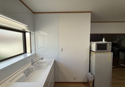 【ホロークリーンキッチンパネル】