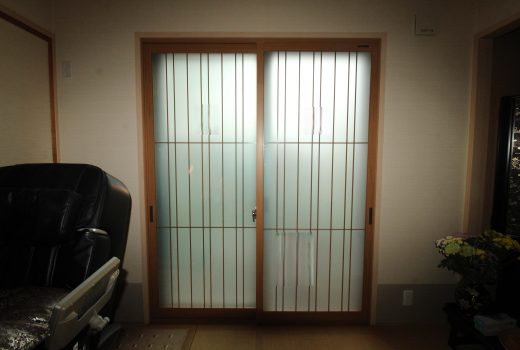 お部屋に合わせた格子デザインの内窓で快適性もアップ‼️