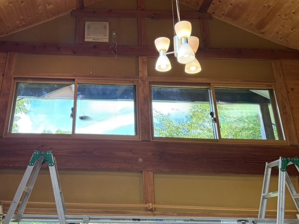 内窓と高強度面格子で快適・安心の別荘へ💫