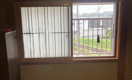 【縦繫吹寄格子】