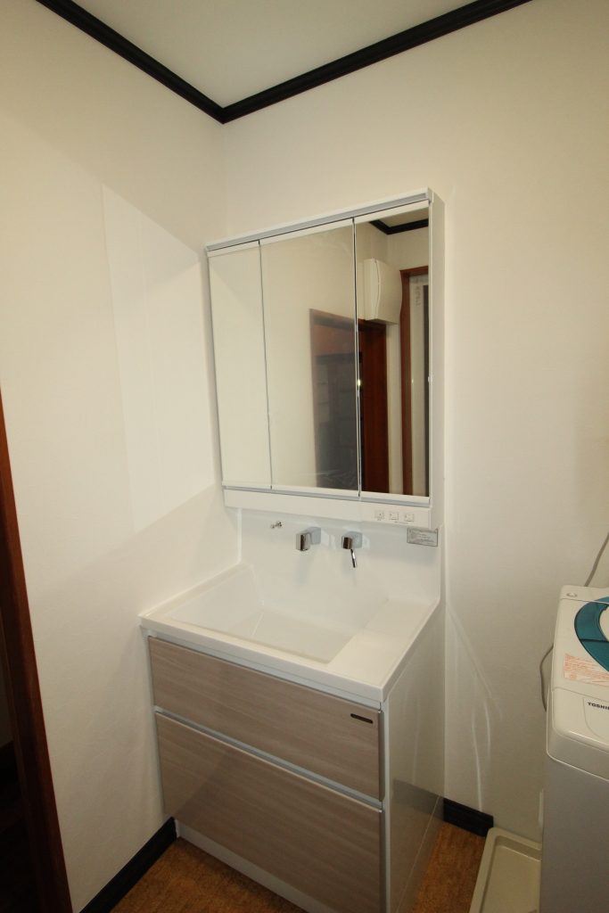 暮らしを整える洗面化粧台リフォーム💄