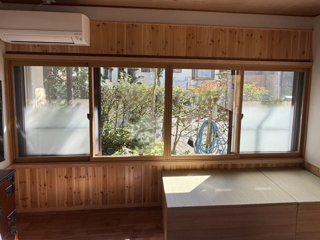 二重窓で変わる居間の心地よさ👌