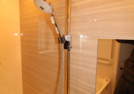 【シャワーフックスライドバー(手すりタイプ)】