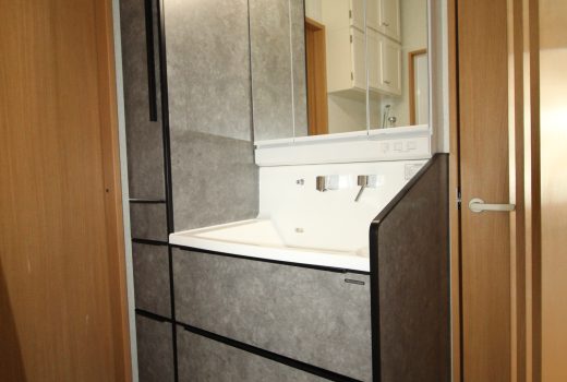 使いやすく、あたたかい洗面脱衣場😌