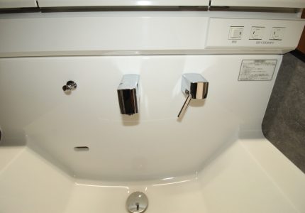 【ハイバックカウンター・センサーシングルレバー式シャワー水栓】